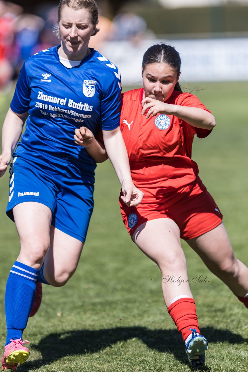 Bild 360 - F TSV Zarpen - Holstein Kiel II : Ergebnis: 2:6